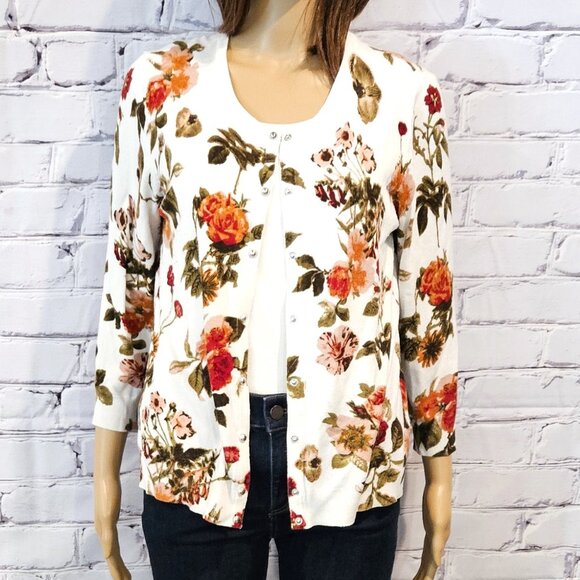 PREMISE, White cardigan with beautiful Fall florals - Picture 5 of 10